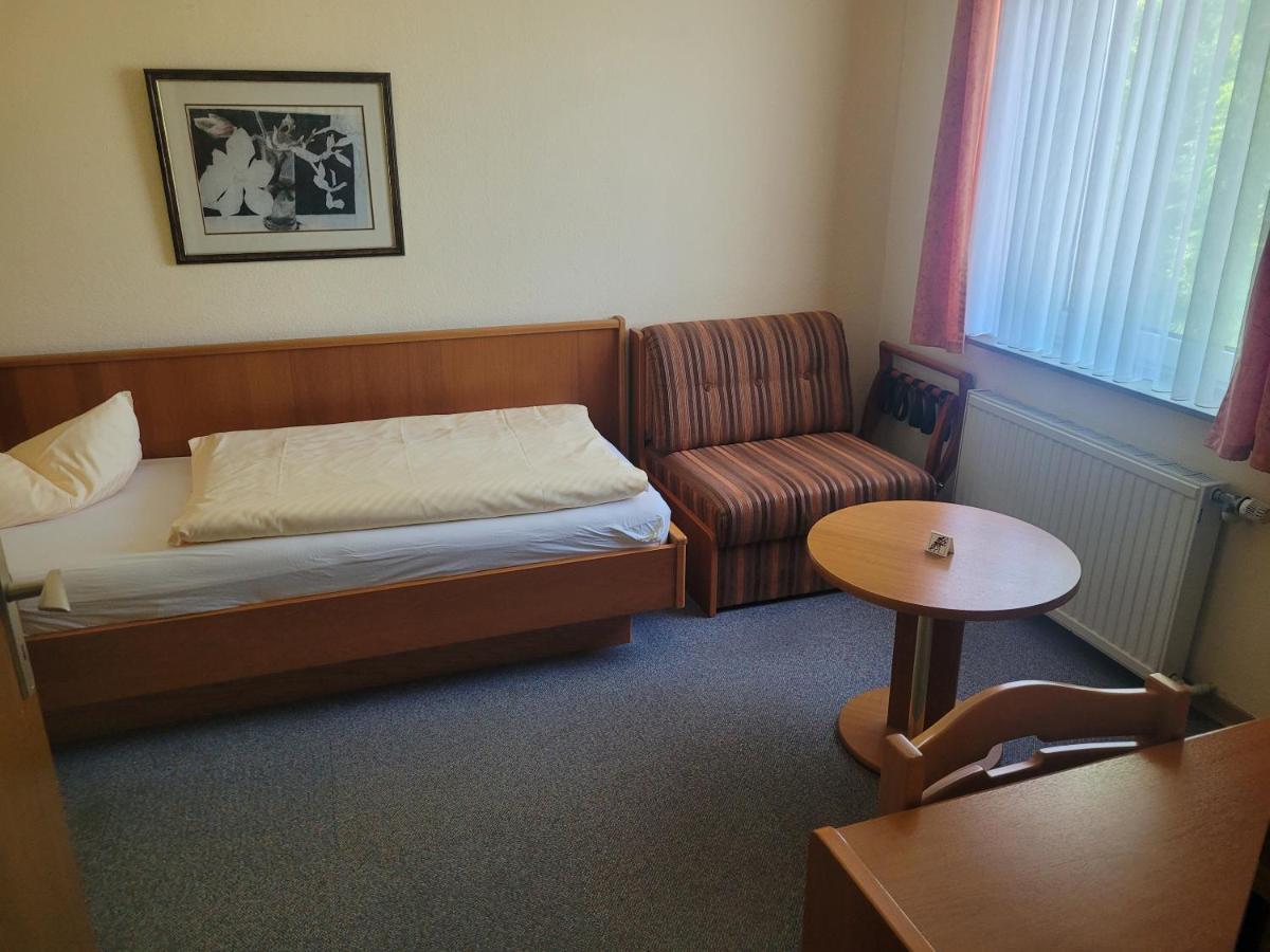 Ems-Hotel Emden Eksteriør billede